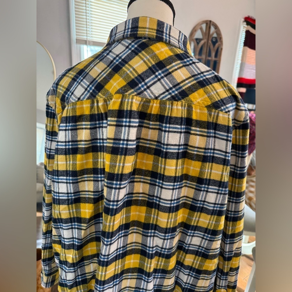 Lands' End Yellow and Navy Plaid Shirt - Picture 4 of 9